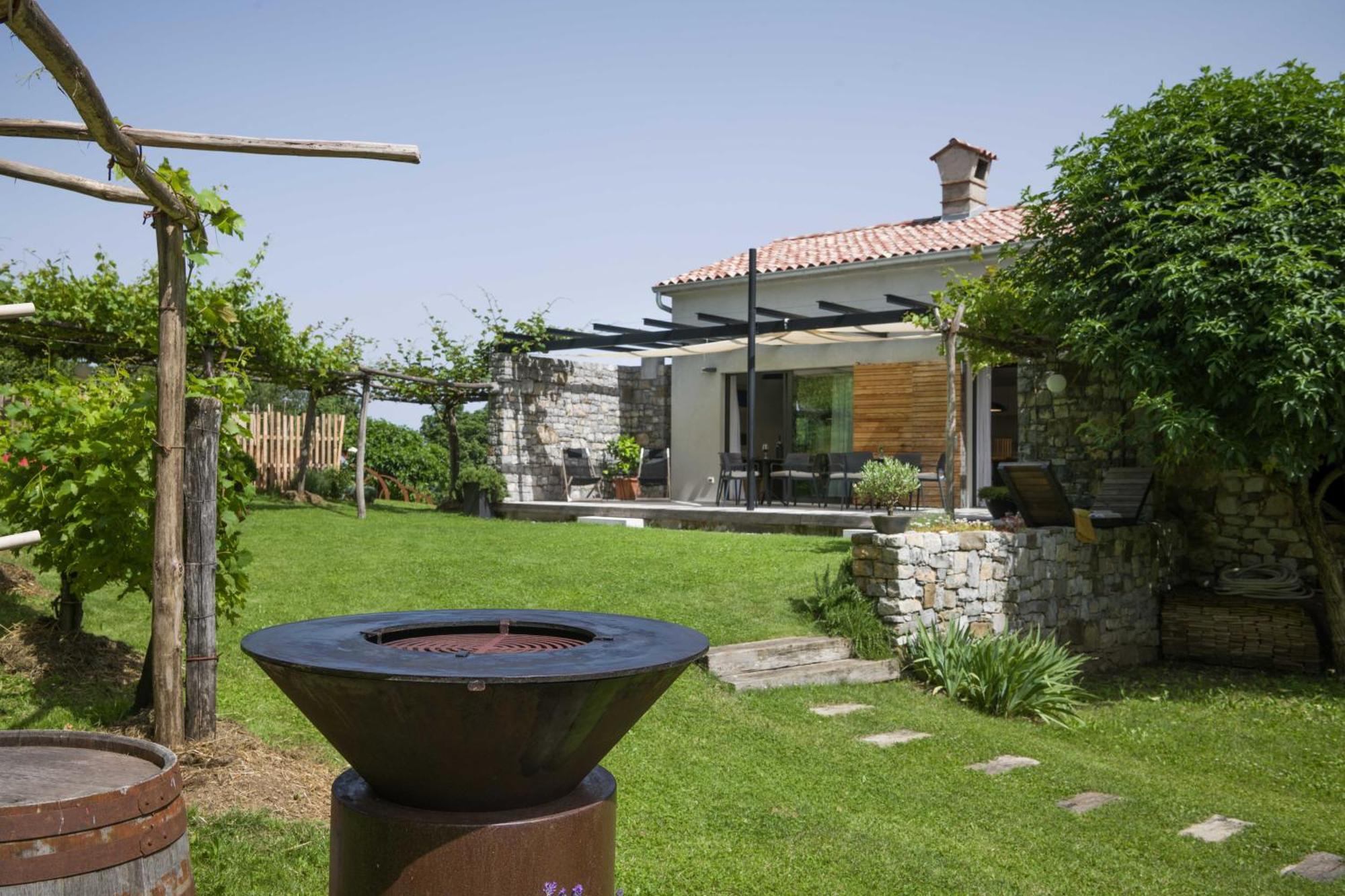 Villa House Artes Branik Exterior foto