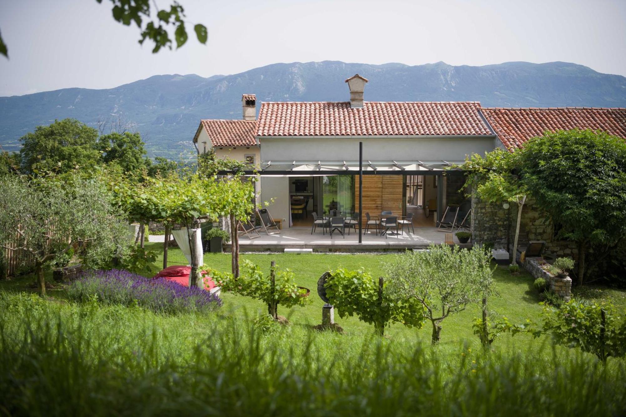 Villa House Artes Branik Exterior foto